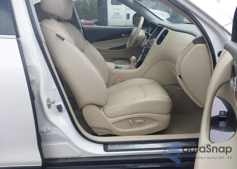 2011 Infiniti Ex35 Journey z USA, uszkodzony, nr VIN JN1AJ0HR4BM851429